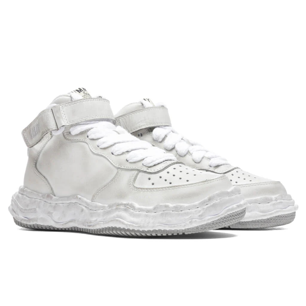Wayne High Distressed White