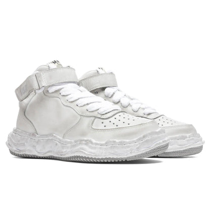 Wayne High Distressed White