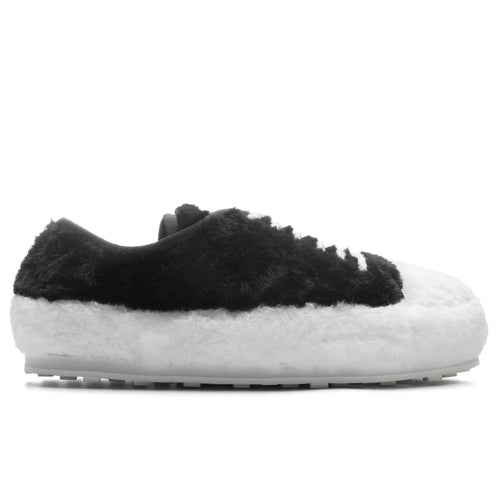 Black Teddy Tennis Sneaker Lily White Black