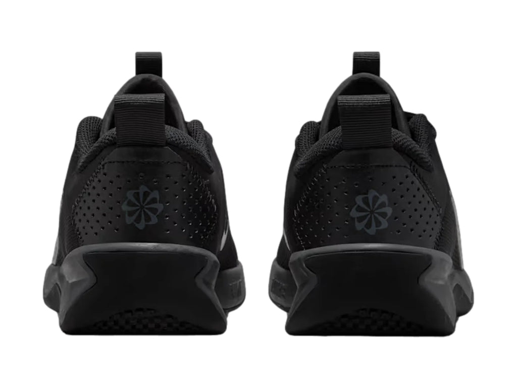 Tenis Nike Omni Multi Court Negro para Niño