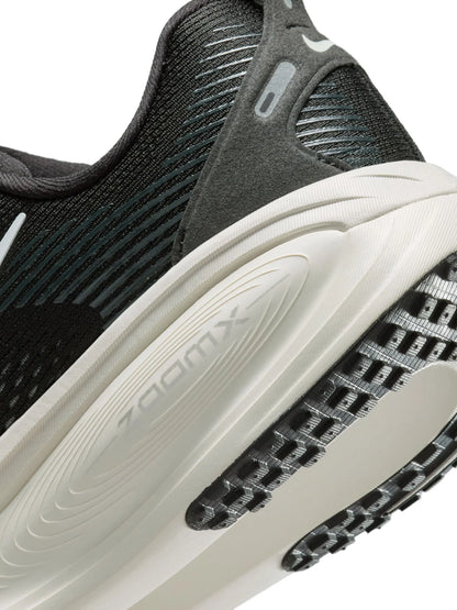 Nike Vomero 18 Womens Shoe