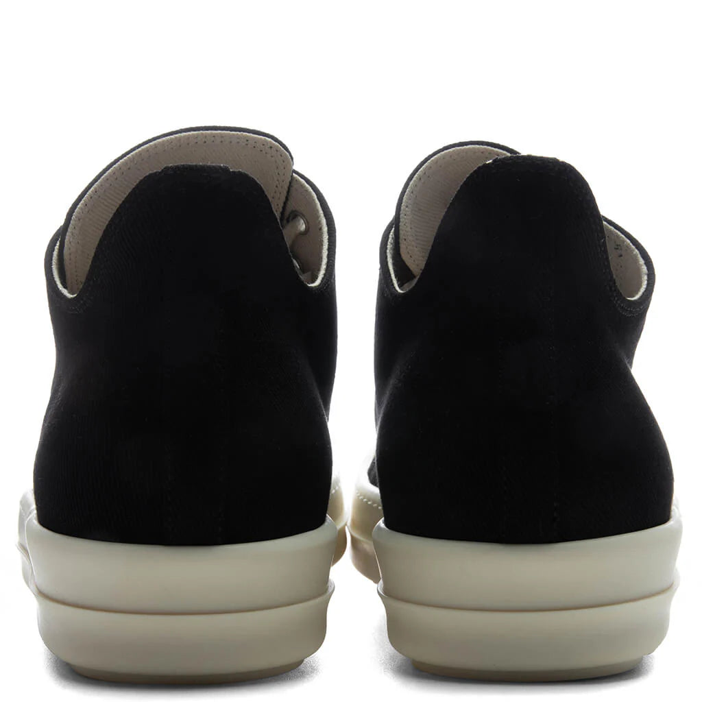Low Sneaks Black Milk