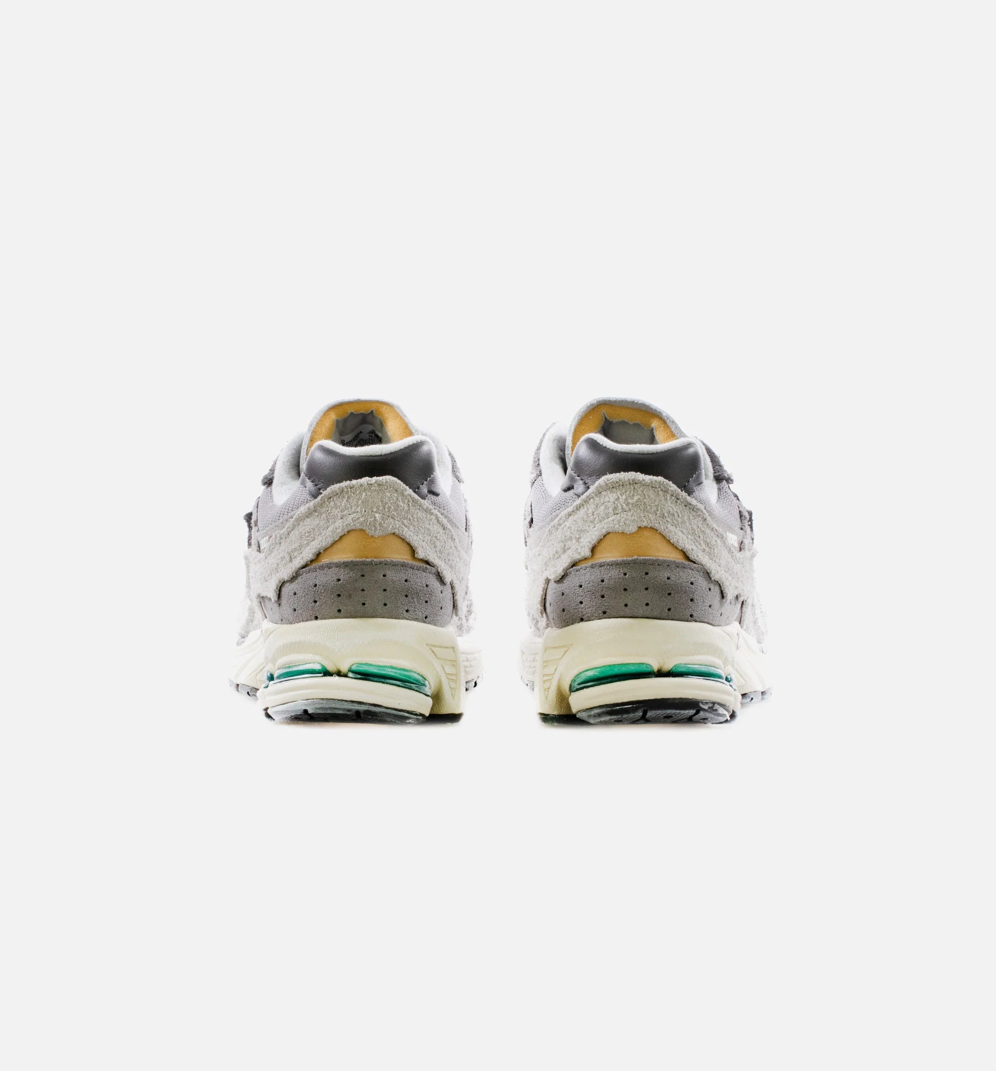 2002R Protection Mens Lifestyle Shoe Gray White