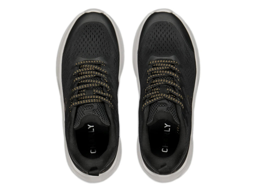 Tenis Charly Road Casual Negro y Oro para Mujer