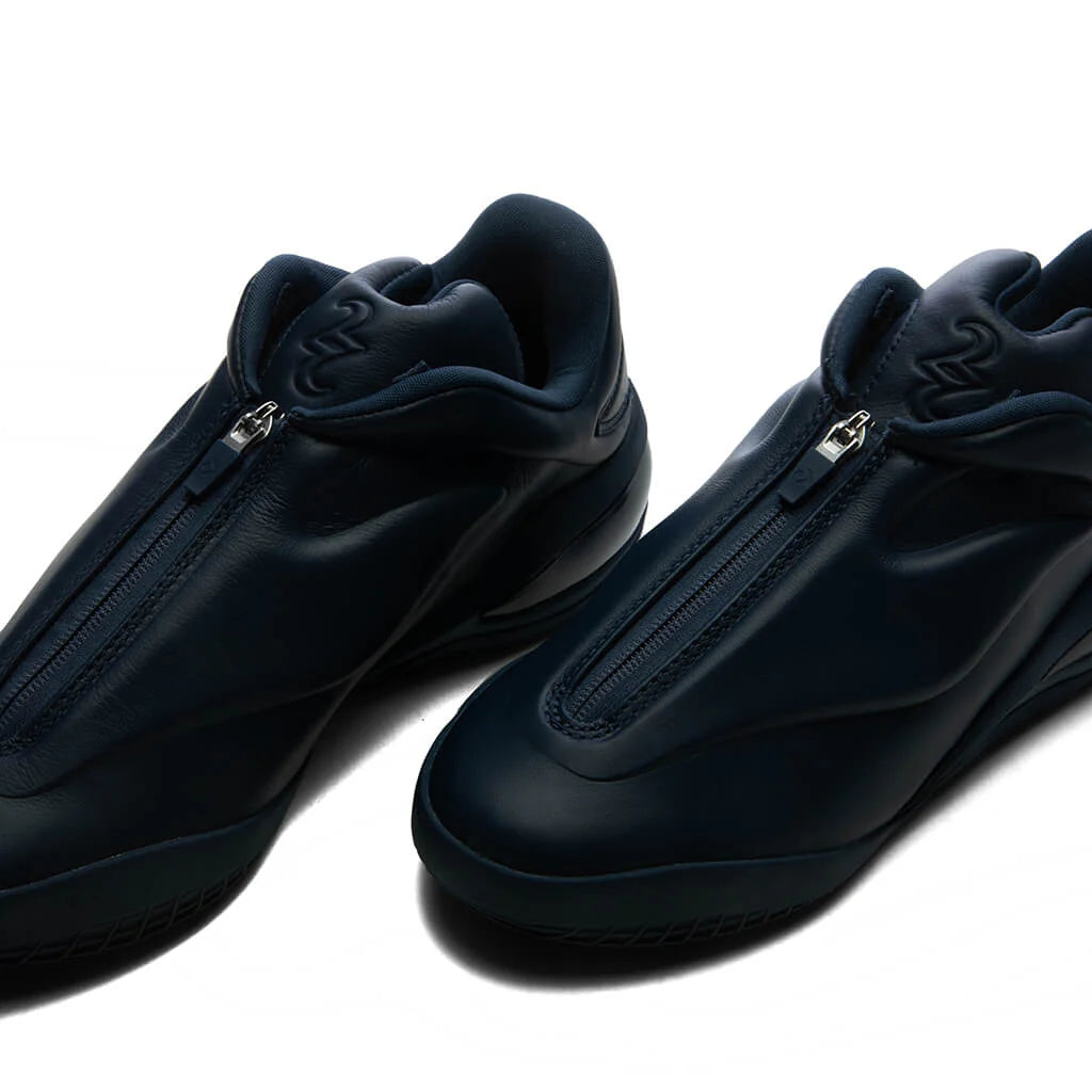 Shai 001 Ink Navy Into Void Navy