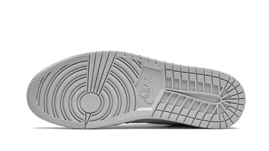 Air Jordan 1 Retro High COJP Metallic Silver