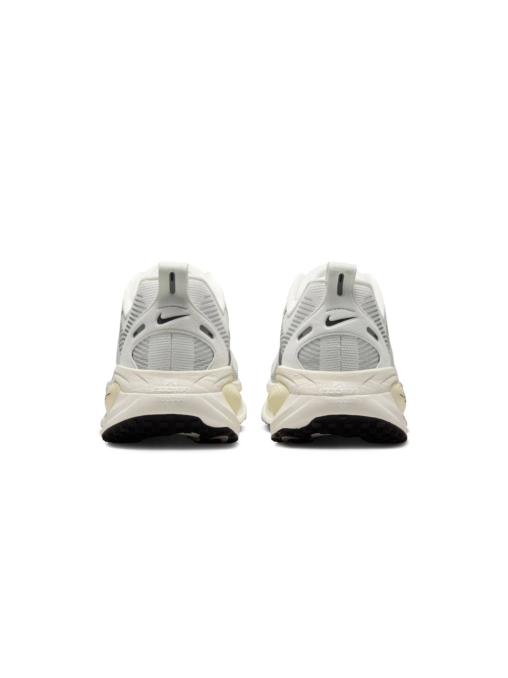 Nike Vomero 18 Womens Shoe