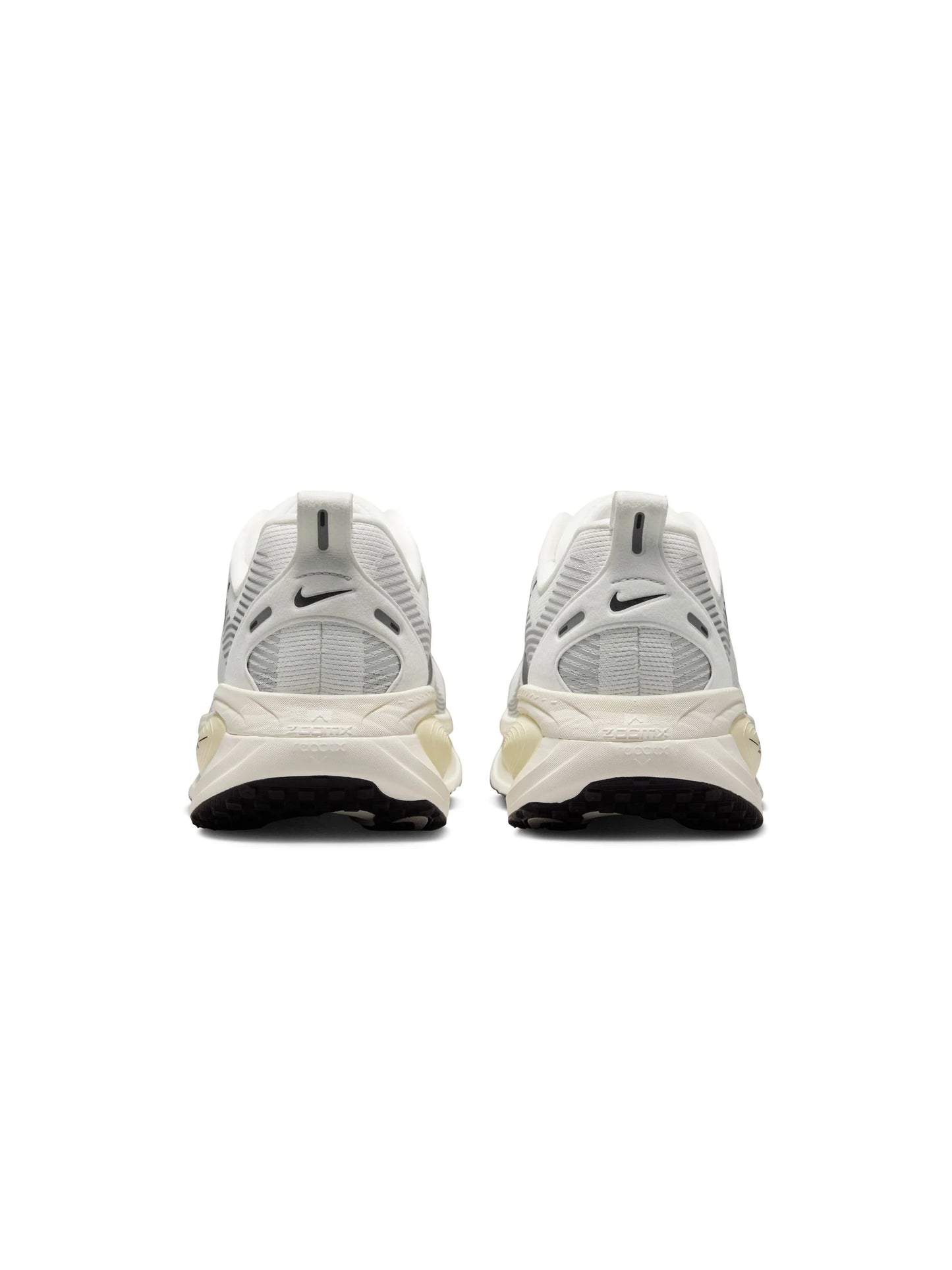 Nike Vomero 18 Womens Shoe