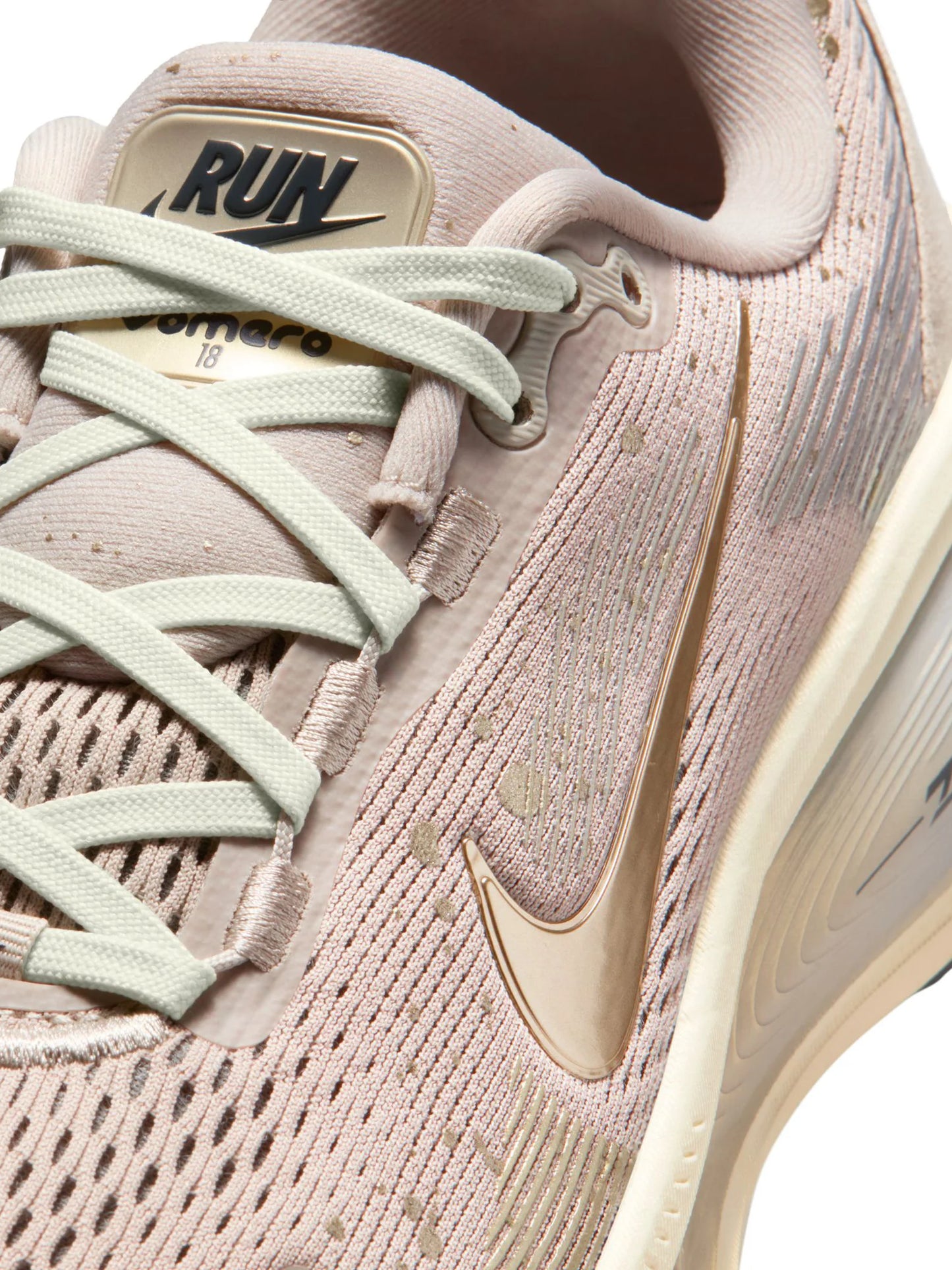 Nike Vomero 18 Womens Shoe
