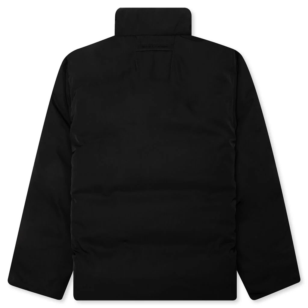 Tricon Puffer Black