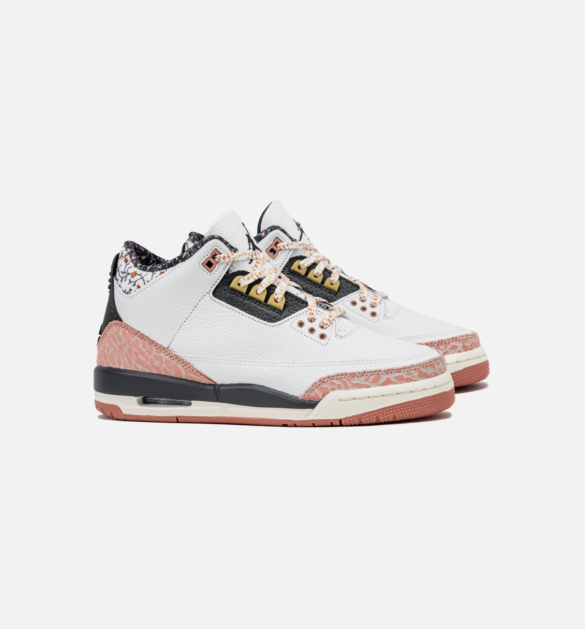 Air Jordan 3 Retro Ivory Grade School Lifestyle Shoe White Anthracite Red Sail