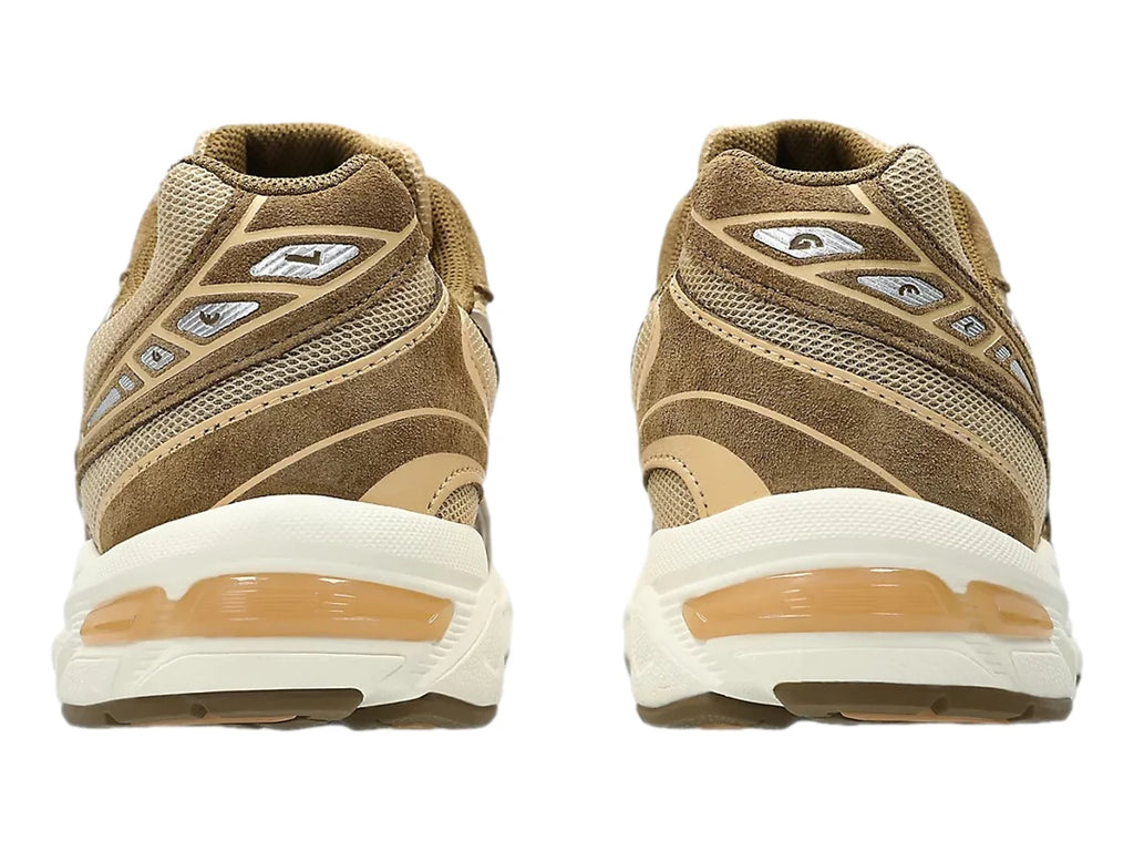 Tenis ASICS GEL 1130 Beige y Gris para Hombre