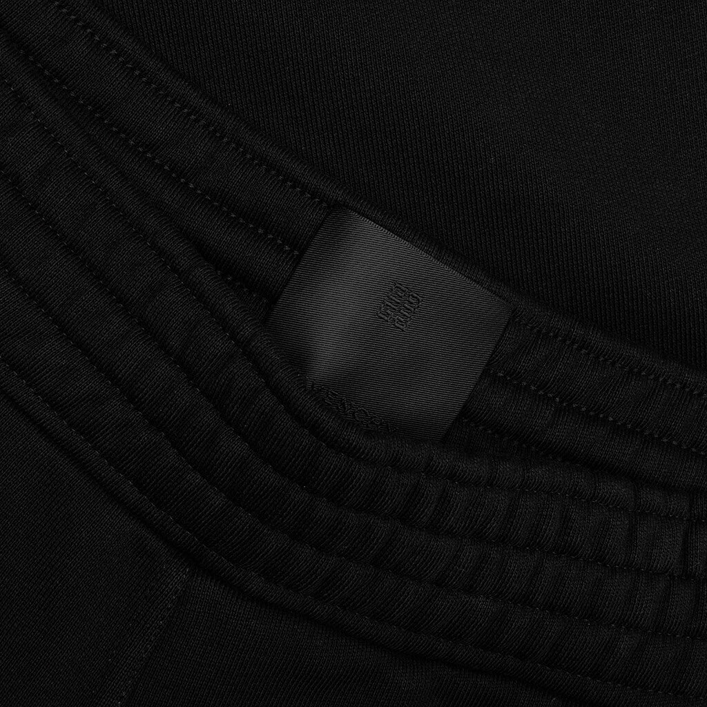 Boxy Fit Embroidered Shorts Black