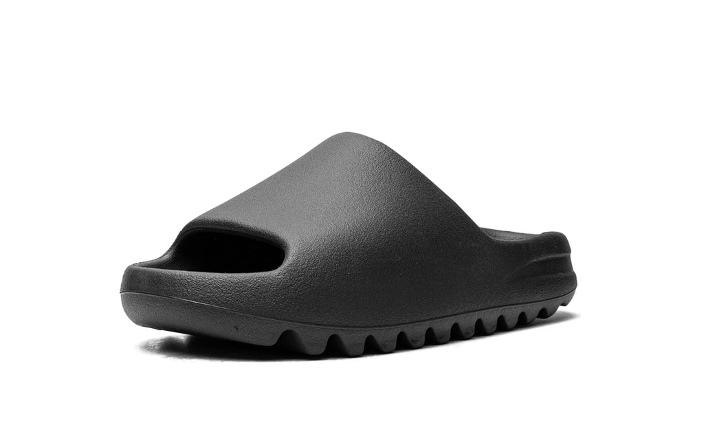 YEEZY SLIDEOnyx 2022 2023