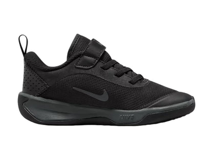 Tenis Nike Omni Multi Court Negro para Niño