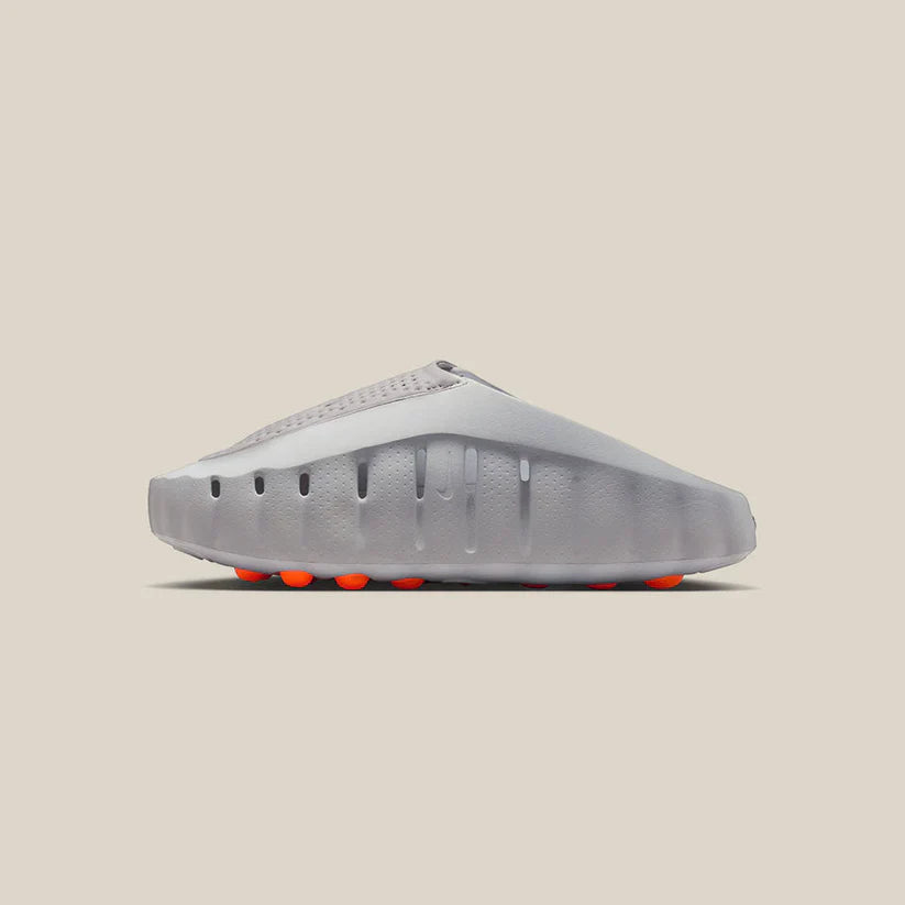 NIKE MIND 001