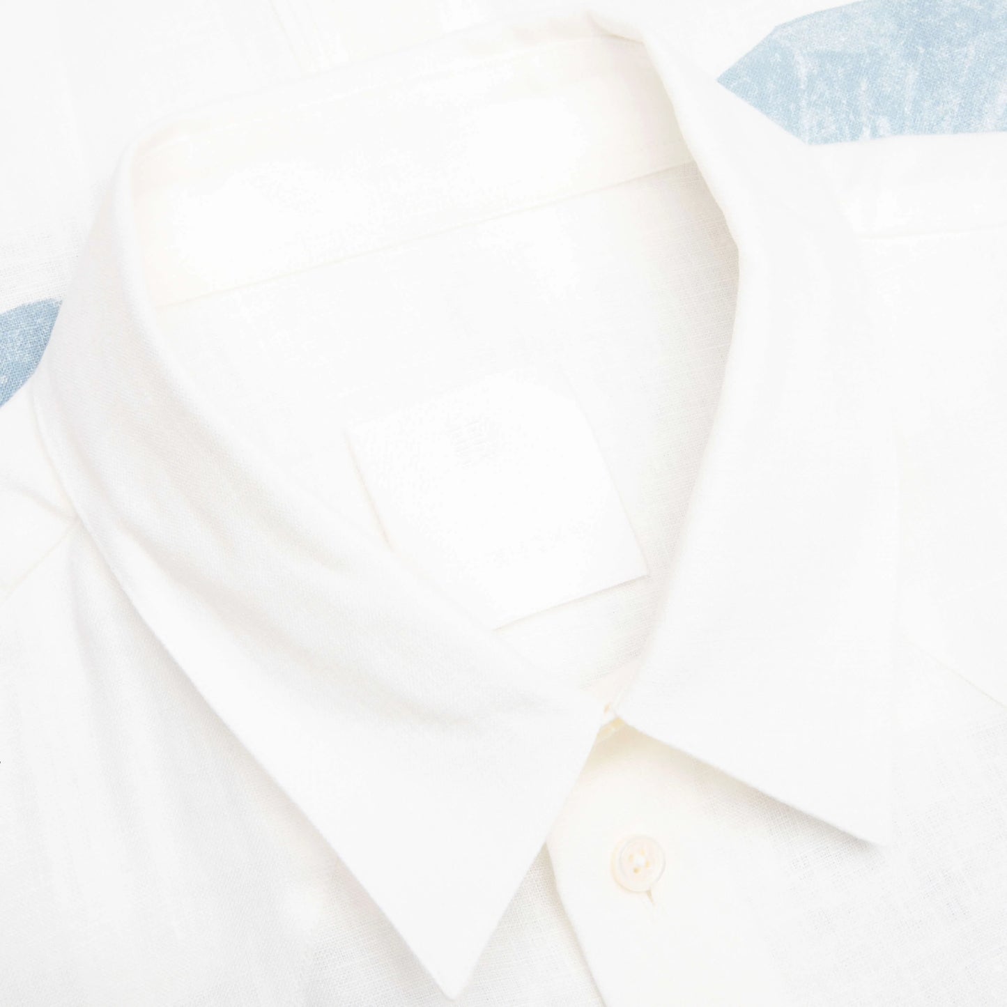 Linen Shirt with Hubert Objects Print Blue White