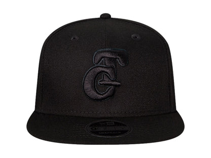 Gorra New Era Negra de Visera Plana para Hombre
