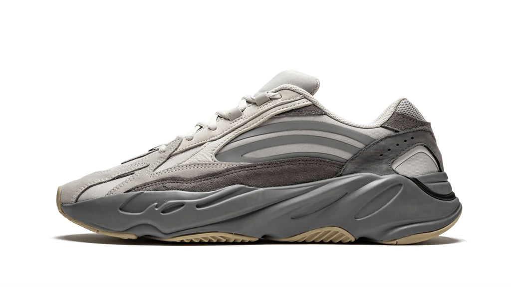 YEEZY BOOST 700 V2 Tephra