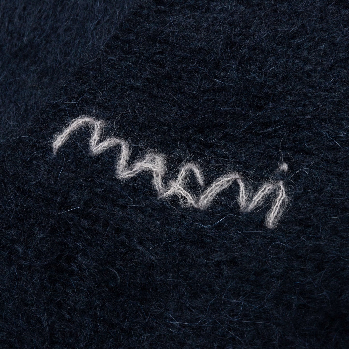 Roundneck Knitted Sweater Midnight