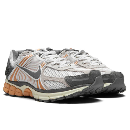 Zoom Vomero 5 Phantom Flat Pewter Copper Moon
