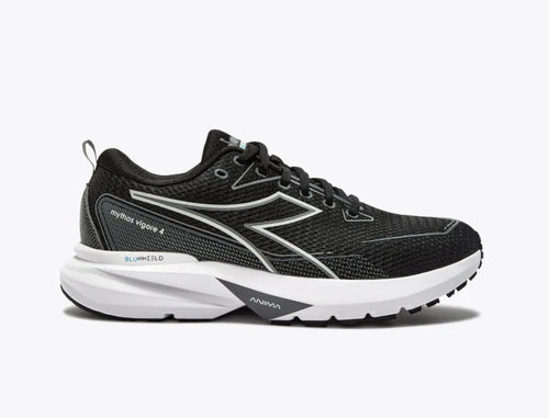 Mens Diadora Mythos Blushield Vigore 4 Final Sale