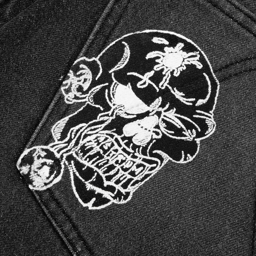 Dedication Short Black