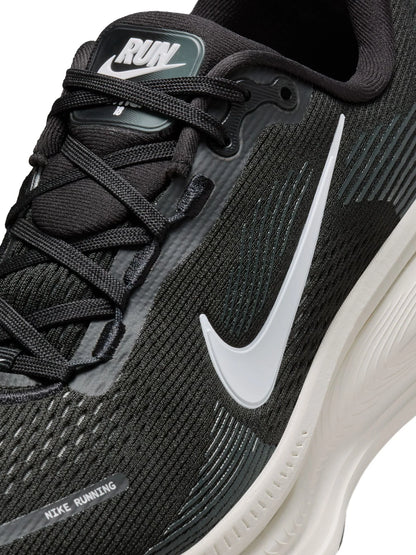 Nike Vomero 18 Womens Shoe