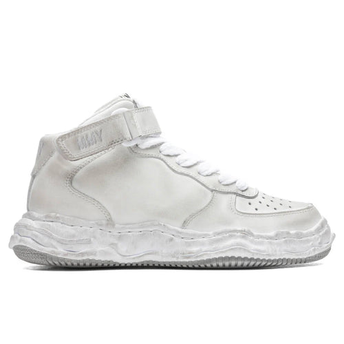 Wayne High Distressed White