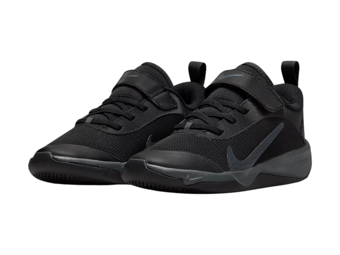 Tenis Nike Omni Multi Court Negro para Niño