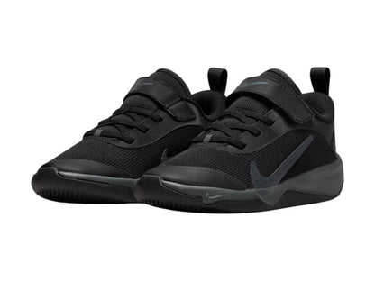 Tenis Nike Omni Multi Court Negro para Niño
