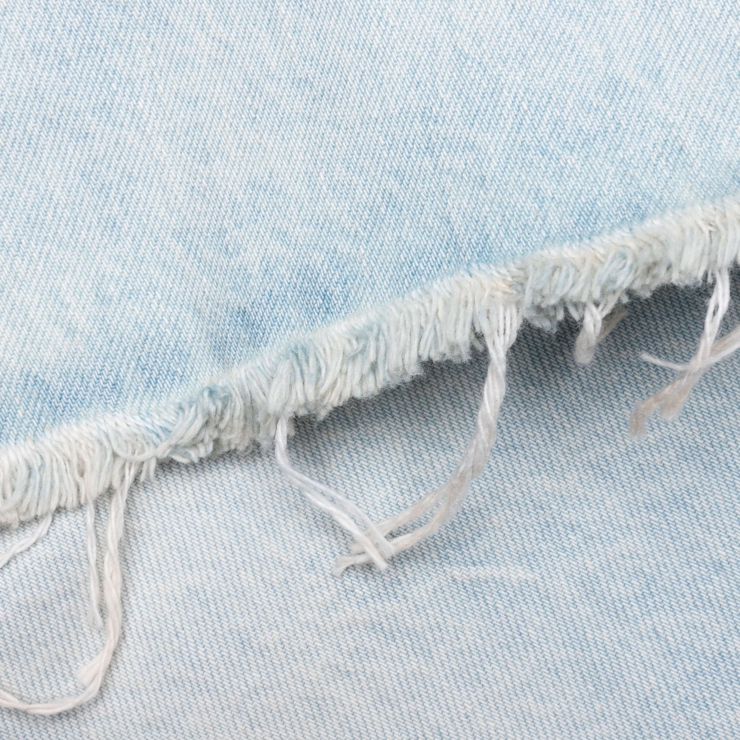 Cutted Belt Low Rise Denim Shorts Pale Blue