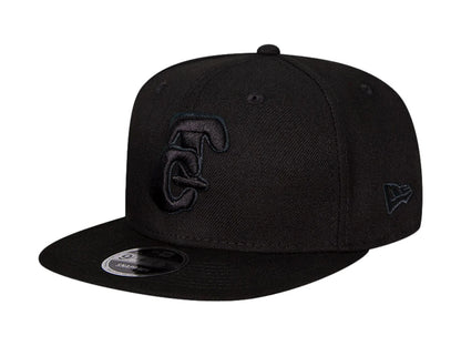 Gorra New Era Negra de Visera Plana para Hombre